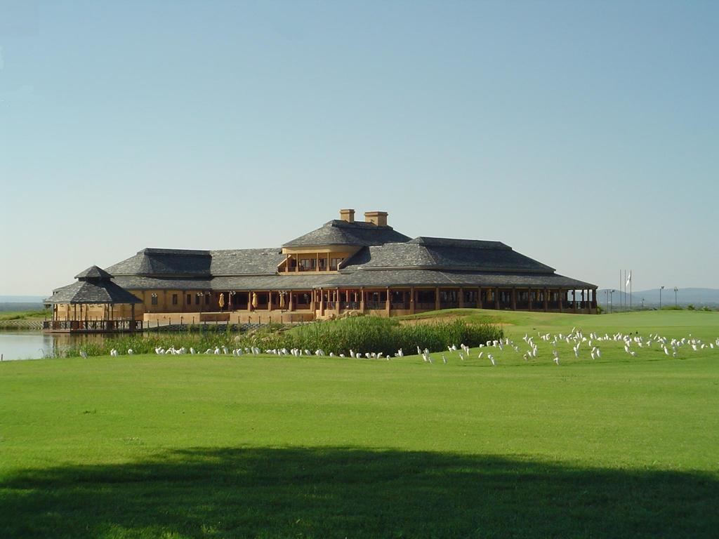 Phakalane Golf Estate Hotel Resort Gaborone Kültér fotó