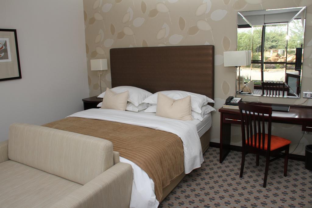 Phakalane Golf Estate Hotel Resort Gaborone Szoba fotó
